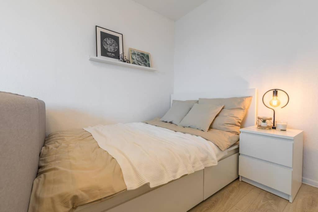 Sauber Und Modern, Netflix, Wifi, Leipzig Flair, Kueche Apartment Bagian luar foto